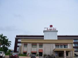 Rang Lords Inn Bharuch，位于Bharuch的酒店