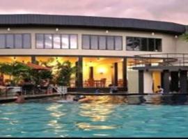 Garden Beach Hotel Kalutara，位于卡卢特勒的酒店