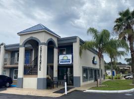 布伦瑞克戴斯酒店，位于布伦瑞克的酒店