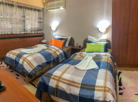 Room in Guest room - Hotel Square Skopje Macedonia，位于斯科普里的酒店