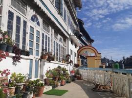 Mohraj home stay，位于博瓦利的酒店