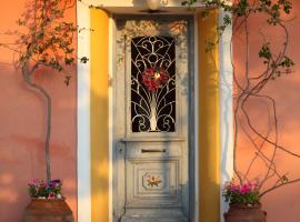 Beautiful Traditional House in Lefkada，位于雷夫卡达镇的乡间豪华旅馆