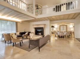 Corsendonk Hooge Heyde，位于利赫塔特的Spa酒店