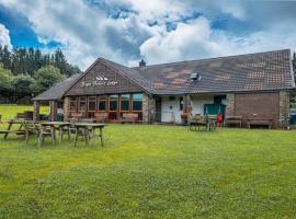 Bryn Bettws Lodge，位于塔尔伯特港的酒店