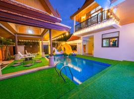 Bali Beach Pool Villa，位于南芭堤雅的高尔夫酒店