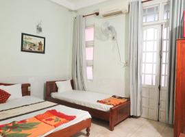 Binh An Hostel，位于顺化的酒店