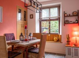 Kasbah cosy cottage Kendal，位于肯德尔的酒店