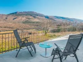 4 Bedroom Amazing Home In Boljun