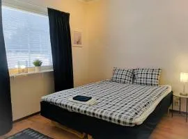 SANDY - Modern Row Aprt (3 rooms) - 24h Check-in