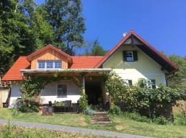 Ferienhaus am Himberg，位于Straden的公寓