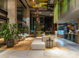 ibis Styles Porto Alegre Moinhos de Vento，位于阿雷格里港的酒店