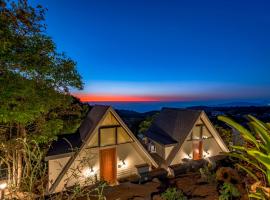 SaffronStays Hillside Harriers - 4 A-frame cottages near Tiger Point Lonavala with balconies and bathtubs，位于罗纳瓦拉的酒店
