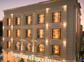 The Madras Grand，位于钦奈Connemara Public Library附近的酒店