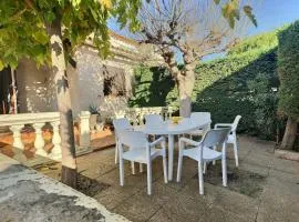 Maison indépendante avec jardin à 900m de la plage