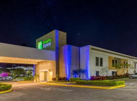 Holiday Inn Express San Jose Costa Rica Airport by IHG，位于阿拉胡埃拉的酒店