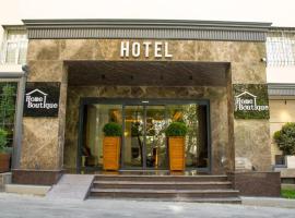 Home Boutique Hotel，位于巴库戈布斯坦国家公园博物馆附近的酒店