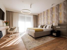 Adele Apartments，位于佩奇的酒店