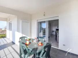 Gorgeous Apartment In Nicotera Marina