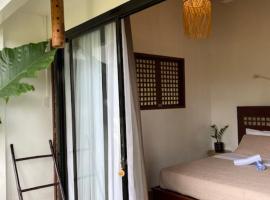 11th Earth Farm & Resort，位于Nabua的酒店