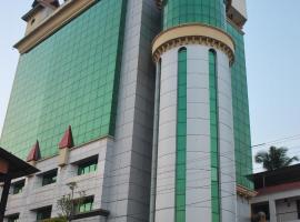 hotel bessota international，位于蒂鲁瓦尔拉的酒店
