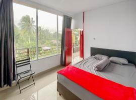 Sky Residence Tomohon Mitra RedDoorz，位于Tomohon的酒店