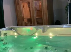 2顶帽子公寓