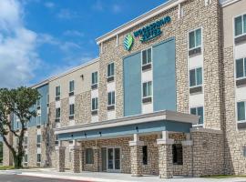 WoodSpring Suites Austin Georgetown，位于乔治城的带停车场的酒店