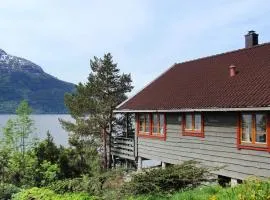 Chalet Eiknes by Interhome