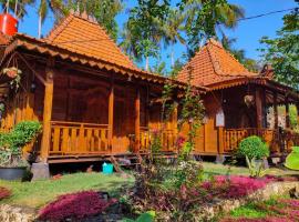 joglo house karinduaji madasari，位于Bulakbenda的住宿加早餐旅馆