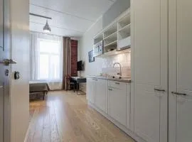 Stylish City Center Studio, Next to the Old Town