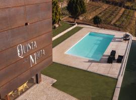 Quinta da Moita Agroturismo，位于塔布阿苏的乡村别墅