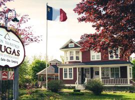 Complexe d'hébergement la Maison touristique Dugas，位于卡拉凯特Acadian Historic Village附近的酒店