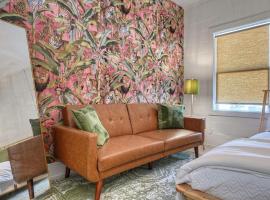 The Oleander Hotel Room 7，位于加尔维斯敦的酒店