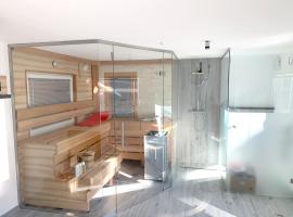Kreischberg Deluxe with Finnish Sauna，位于穆劳附近圣洛伦岑的度假屋