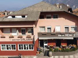 Albergo Gasthof Salurn，位于萨洛尔诺的酒店