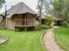 Warthogs Bush Lodge，位于马加利斯堡的酒店