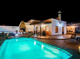 Eslanzarote Acoruma House, Super Wifi, Heated Pool，位于Güime的度假屋