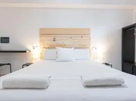 Easy Sants by Bossh! Hotels