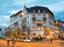 GAIA Hotel Basel - the sustainable 4 star hotel，位于巴塞尔的浪漫度假酒店