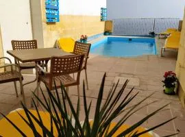 3 bedrooms villa with private pool and wifi at Qala