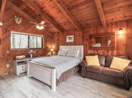 Azalea Pine Bungalow，位于索蒂纳科奇的酒店
