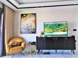 Art City Luxury Residence in the Center of Alanya，位于阿拉尼亚Alanya Ataturk Square附近的酒店