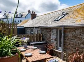 Mino Cottage