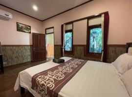 RedDoorz Syariah @ Tanggeung，位于Patrol的酒店
