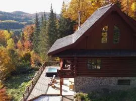 Breathtaking log house with HotTub - Summer paradise in Tremblant