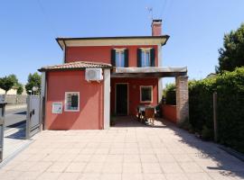 Donatella House，位于皮奥韦迪萨科的酒店