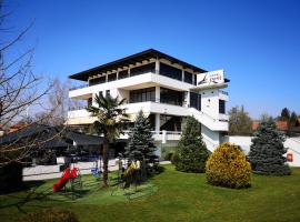 Hotel Le Pont，位于普里耶多尔的酒店