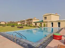 Treebo Trend Kaira Resort With Pool View 5 Km From Jim Corbett Jungle Safari