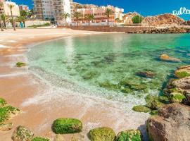 Fantastico apartamento Faro de cullera a primera linea mar abierto playa de los olivos，位于法罗德卡勒拉的带按摩浴缸的酒店