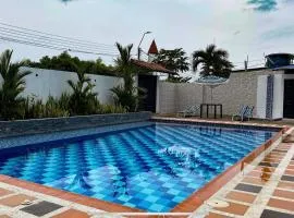 Aguamarina Inn - Casa de descanso con piscina - Tauramena Casanare